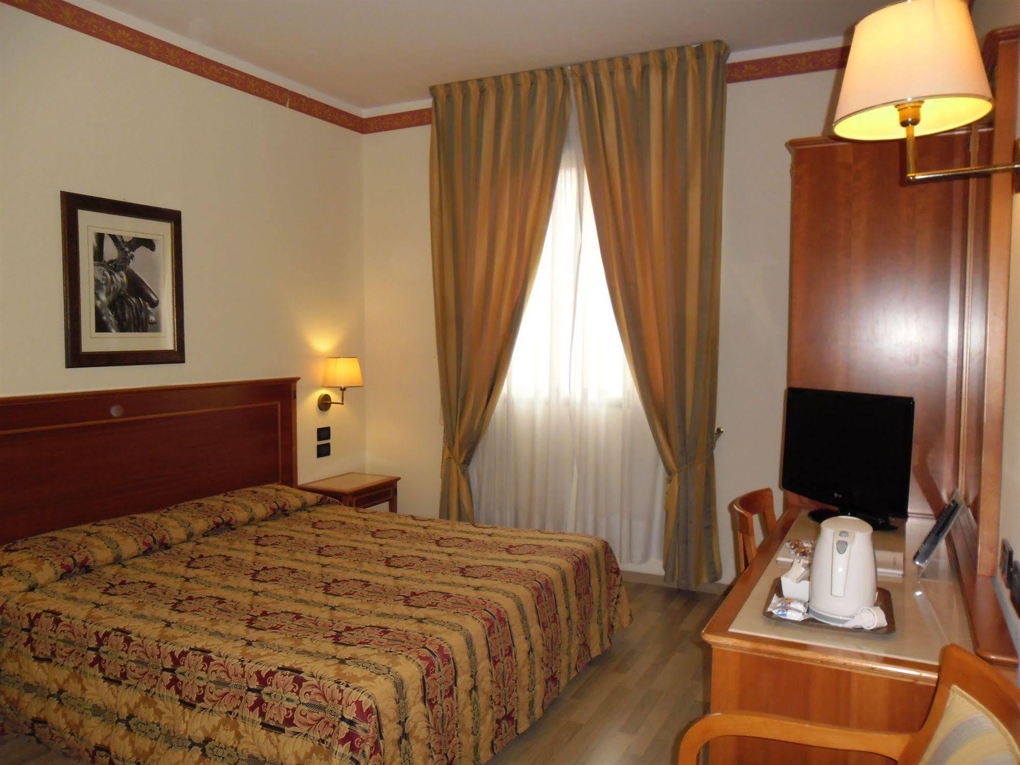 Hotel Michelangelo Sassuolo Exterior photo
